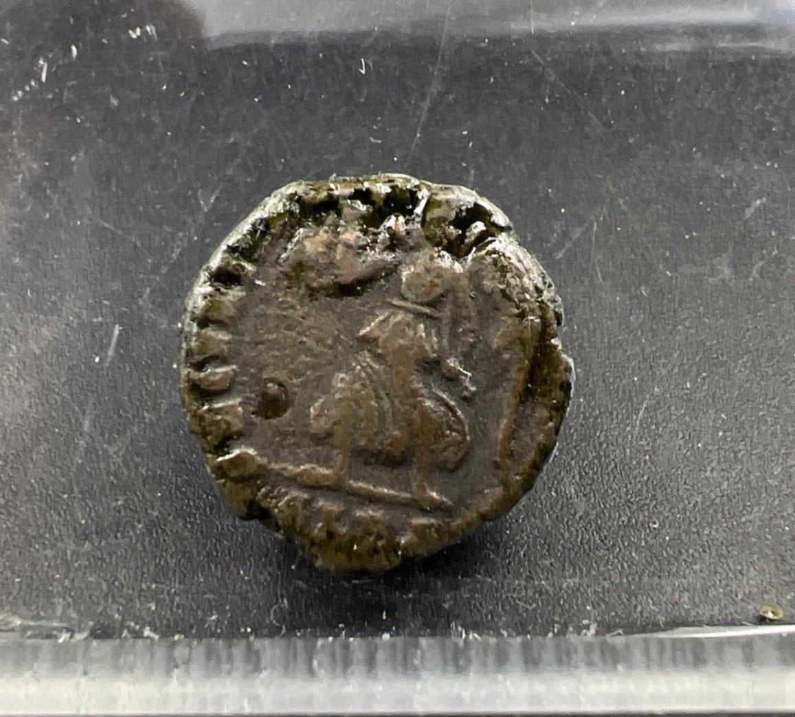AE 4 Ancient Roman Bronze Coin Victoria Reverse c 313 - 498 AD VG Circulated