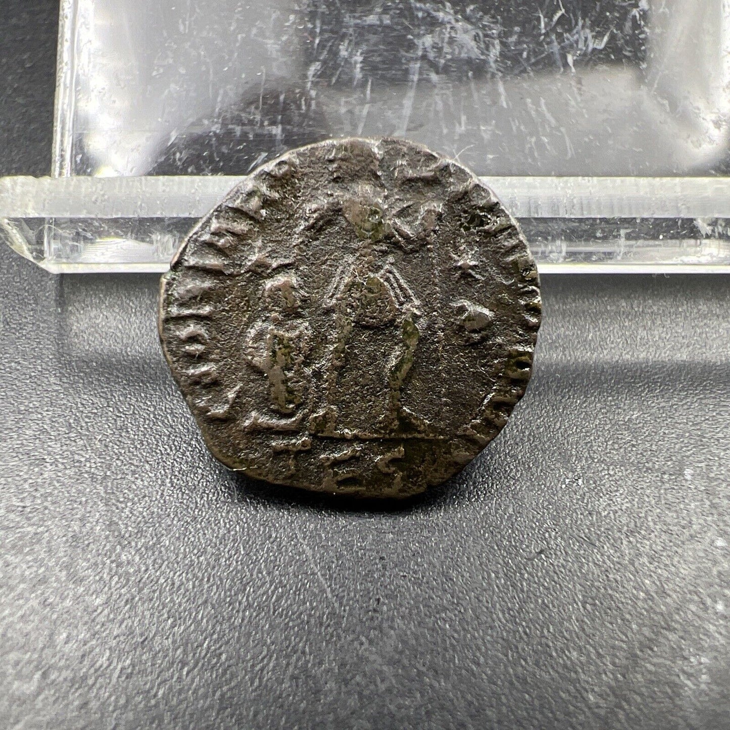 Valens Bronze Follis Ancient Roman Bronze Coin c. 364-378 CH Fine / VF #105AE