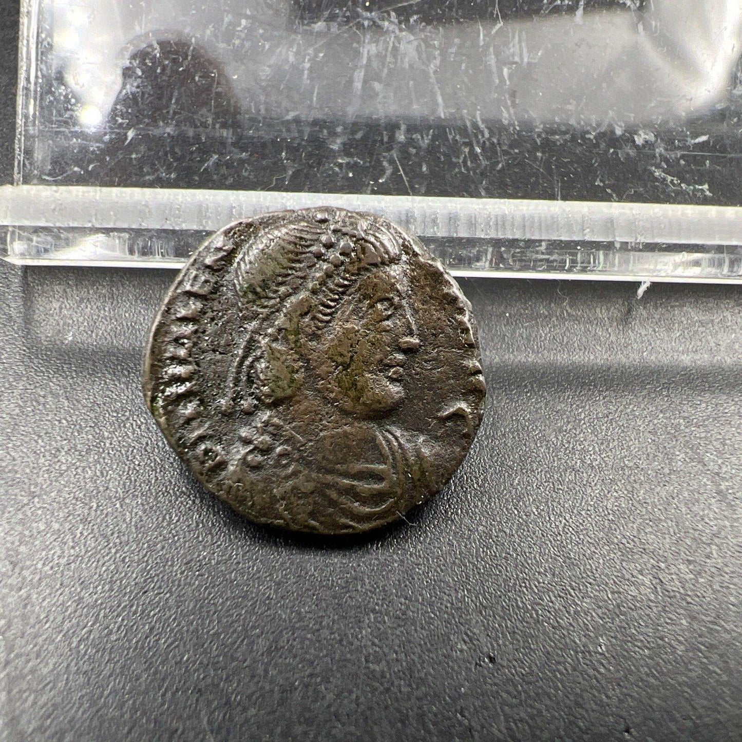 Valens Bronze Follis Ancient Roman Bronze Coin c. 364-378 CH Fine / VF #105AE
