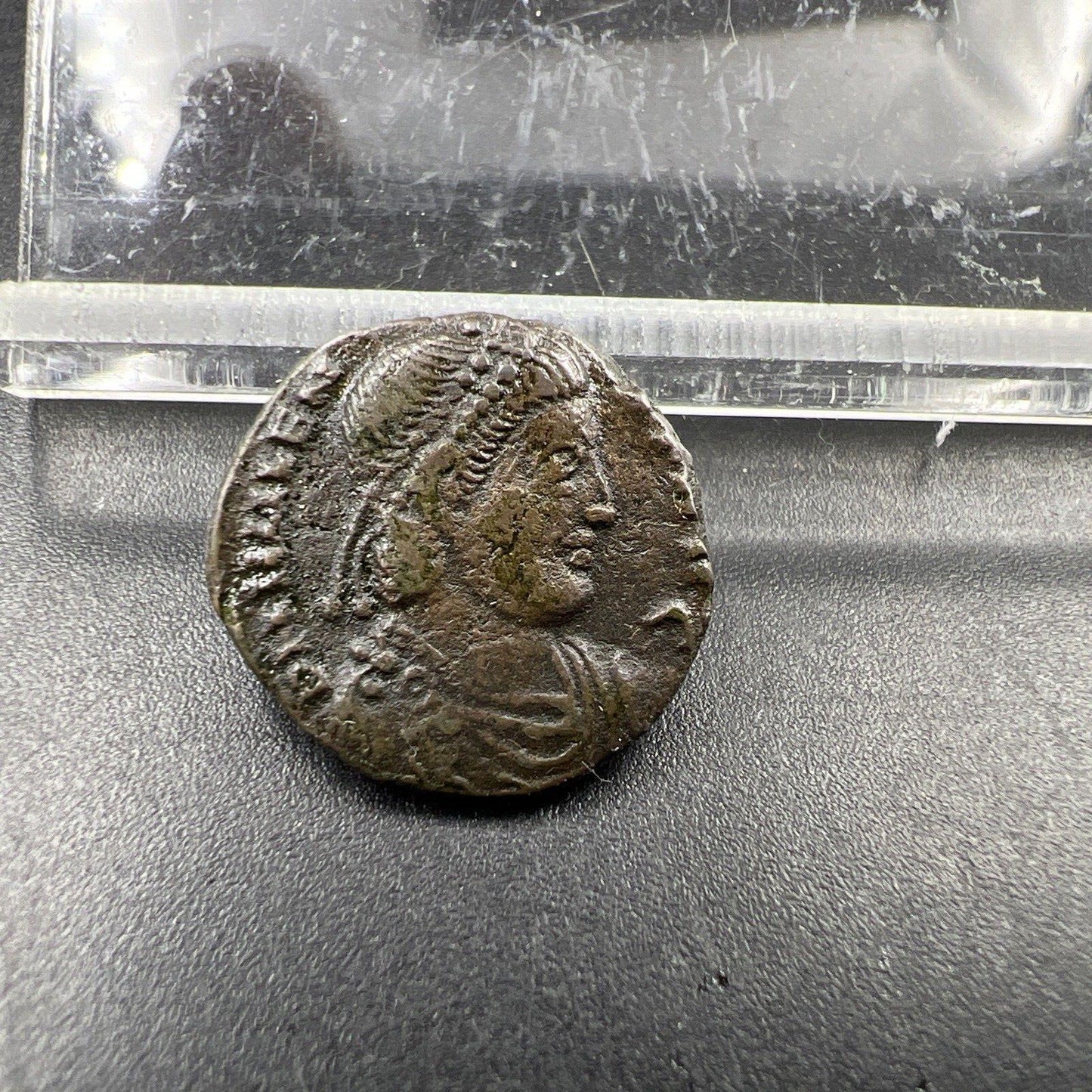 Valens Bronze Follis Ancient Roman Bronze Coin c. 364-378 CH Fine / VF #105AE