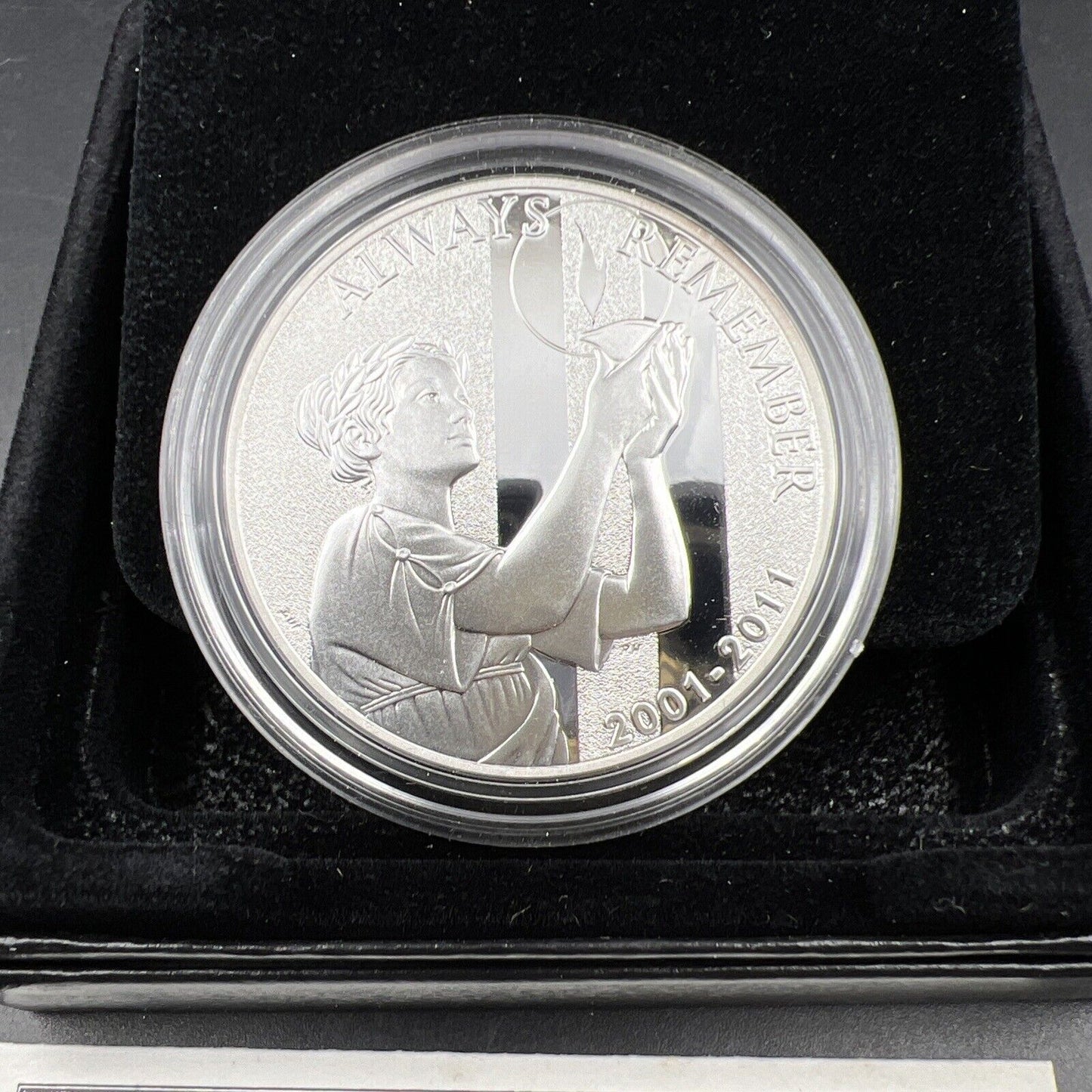 2011 US Mint September 11 National Medal Silver Proof OGP 1 Oz