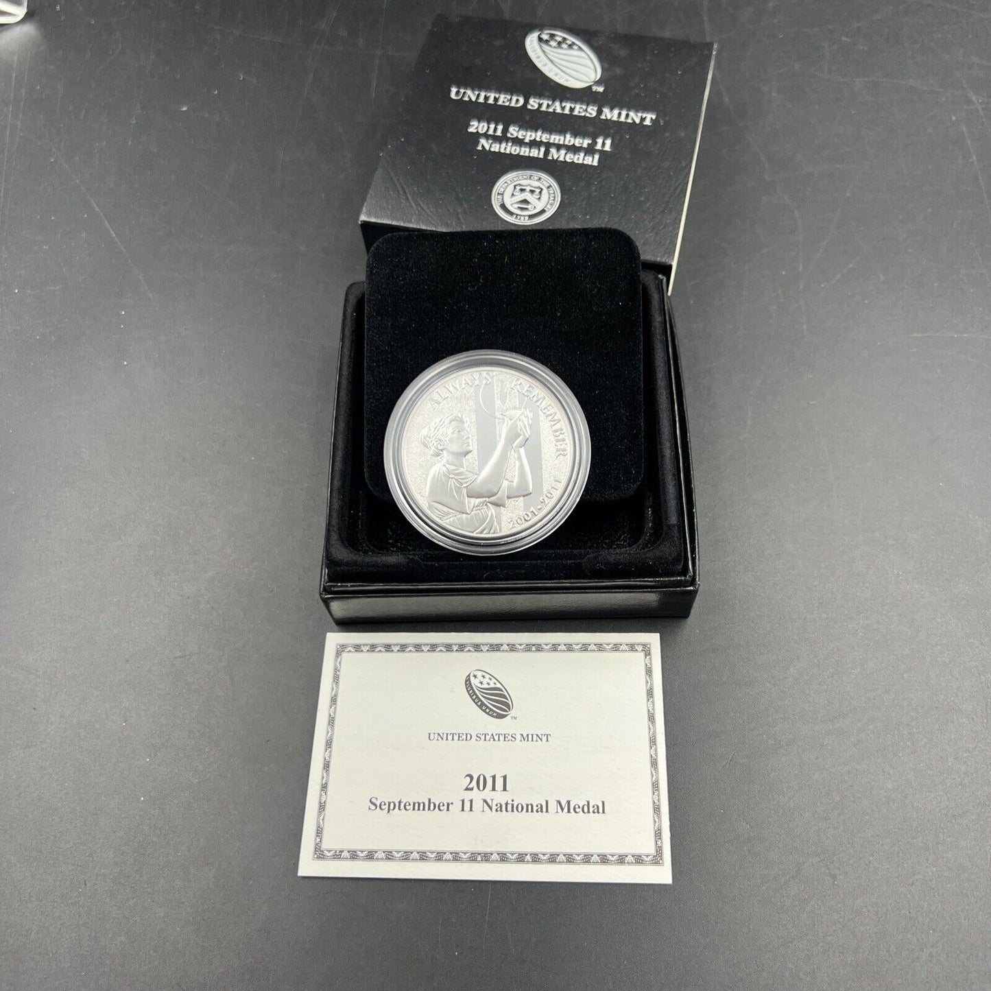 2011 US Mint September 11 National Medal Silver Proof OGP 1 Oz