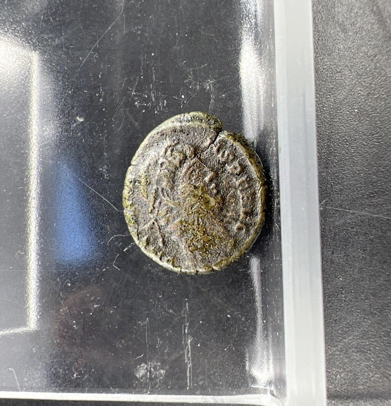 Constans ( c. 323 – 350 ) AE 3 Two Soldiers Ancient Roman Bronze Coin Circulated