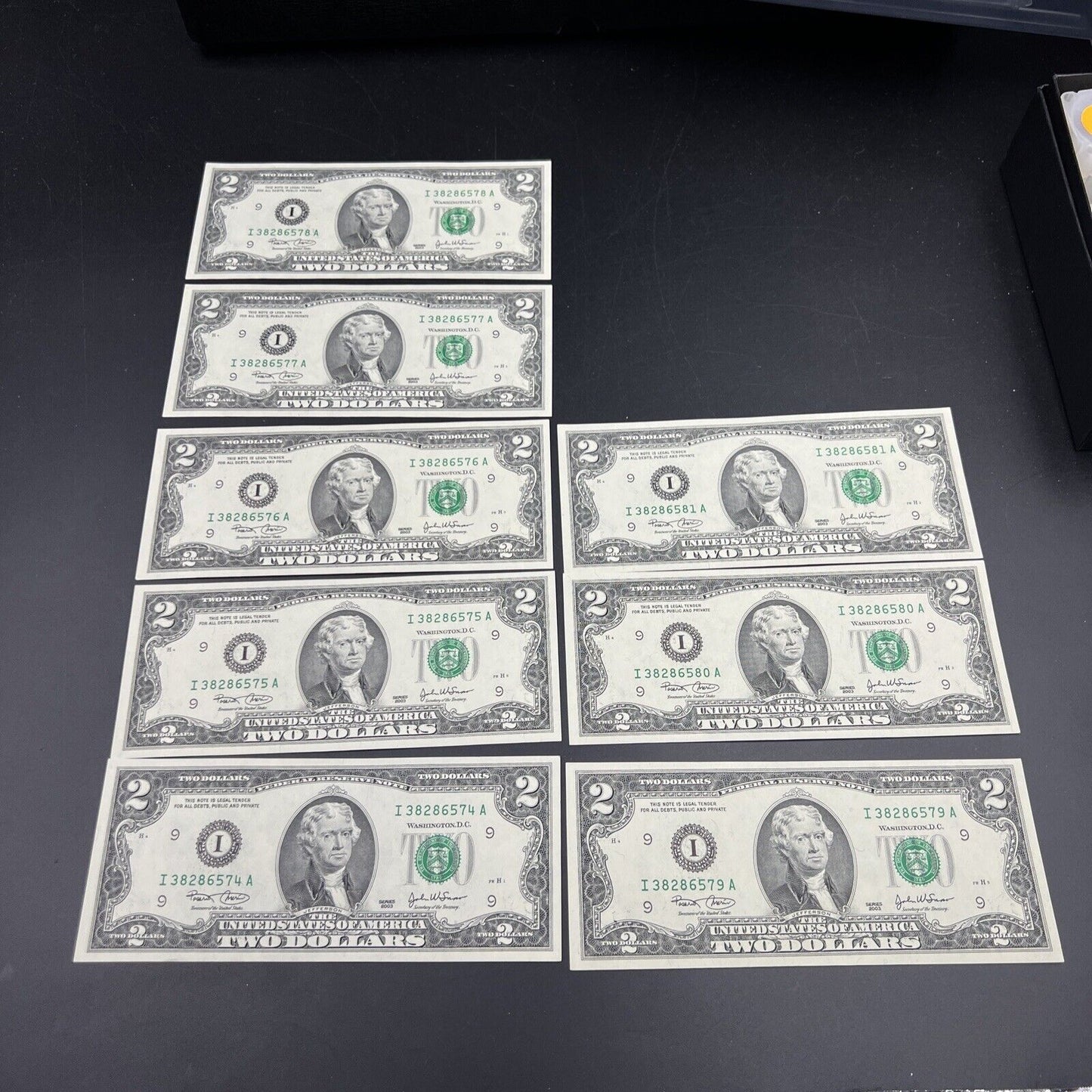 Lot of 8 Consecutive 2003 $2 Two Dollar Federal Reserve Notes FRN CH UNC #574