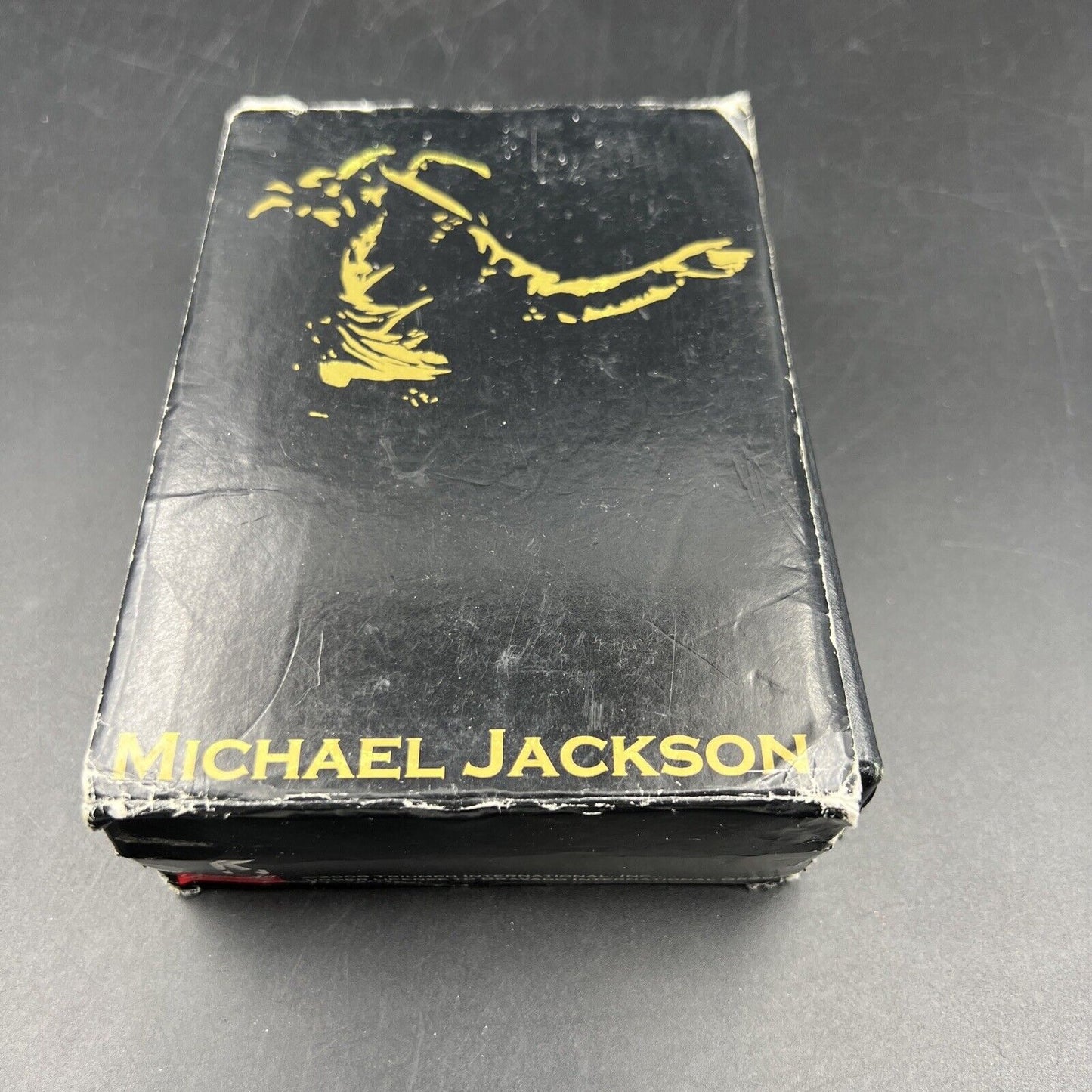 Officially Licensed Michael Jackson Signature 1 OZ 2009 American Silver Eagle
