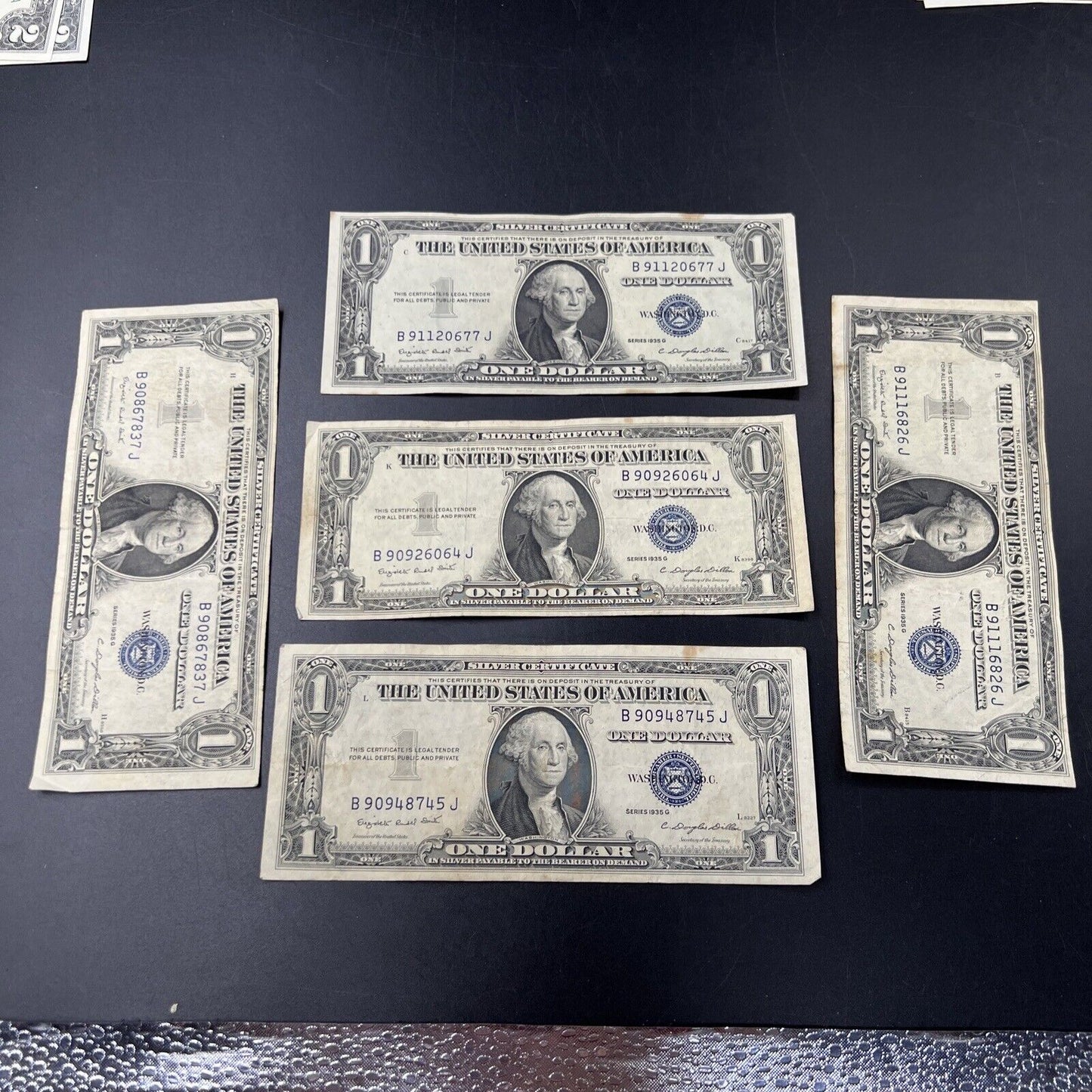 Lot of 5 1935 G $1 Silver Certificate Blue Seal Notes Fine Circ Neat Serial #s