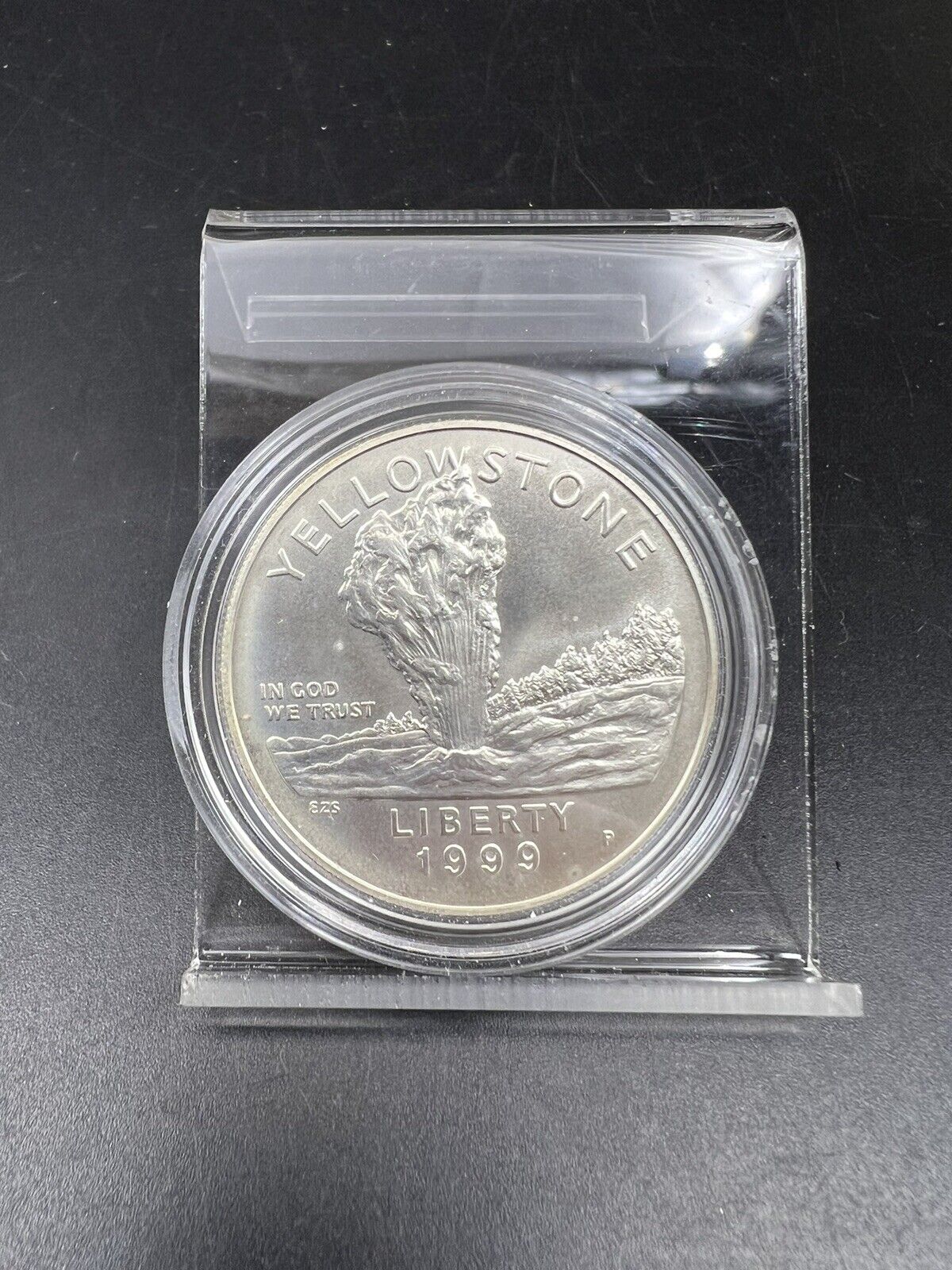1999 P $1 Yellowstone National Park Silver Commemorative Dollar Coin GEM BU