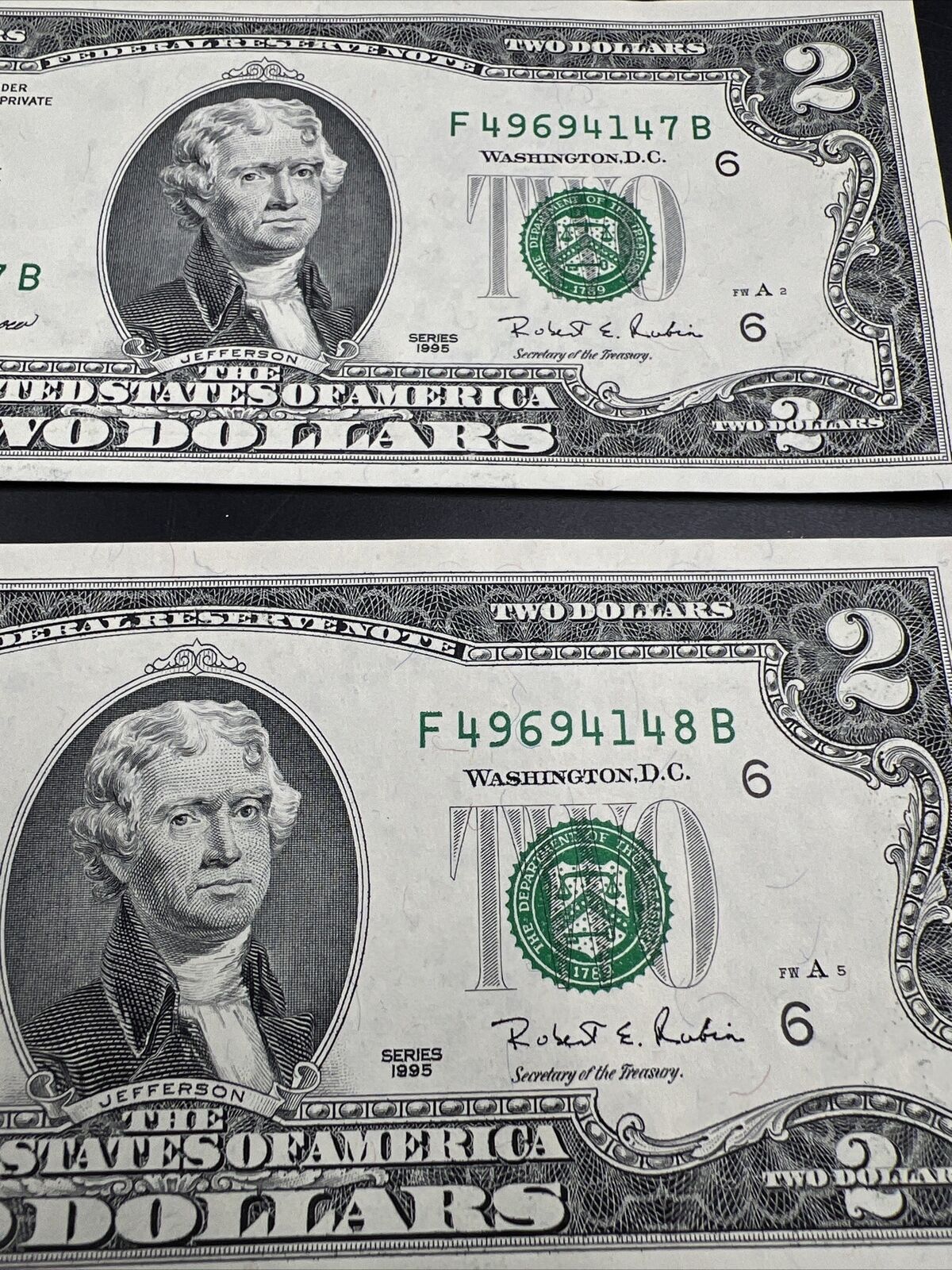 4 Consecutive 1995 $2 Two Dollar FRN Note Bills Choice UNC US Currency Banknotes