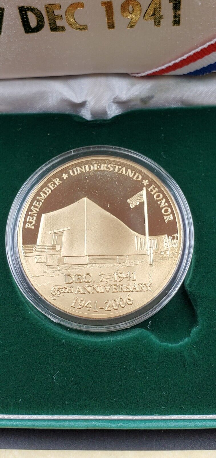 Pearl Harbor Memorial Fund 75th Anniversary Medal With Original Case & C.O.A.