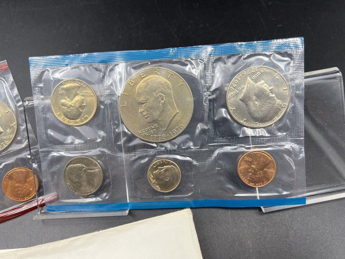 1976 P & D Mint Set BU Coins Bicentennial Clad US Mint OGP w/ Ike Dollars
