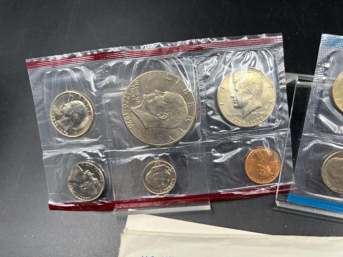 1976 P & D Mint Set BU Coins Bicentennial Clad US Mint OGP w/ Ike Dollars