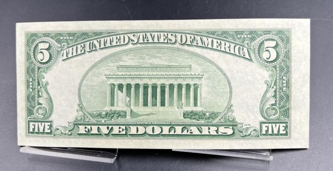 1950 C $5 Five Dollar FRN Federal Reserve Note Bill CU UNC Slight Off Center #08