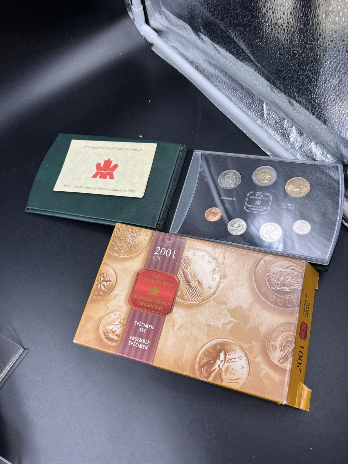2001 Canada 7 Coin Specimen Uncirculated Coin Set in Case w/ Box & COA