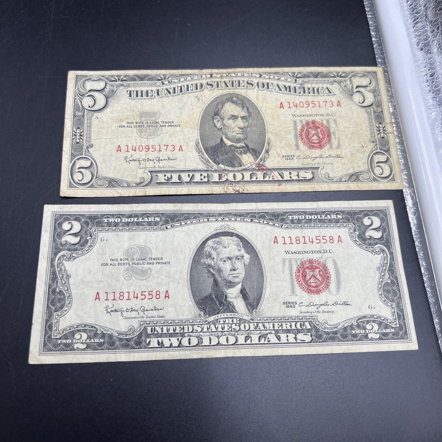 2 Note United States Legal Tender Red Seal Set 1963 $2 & $5 Bills Very Circ #558
