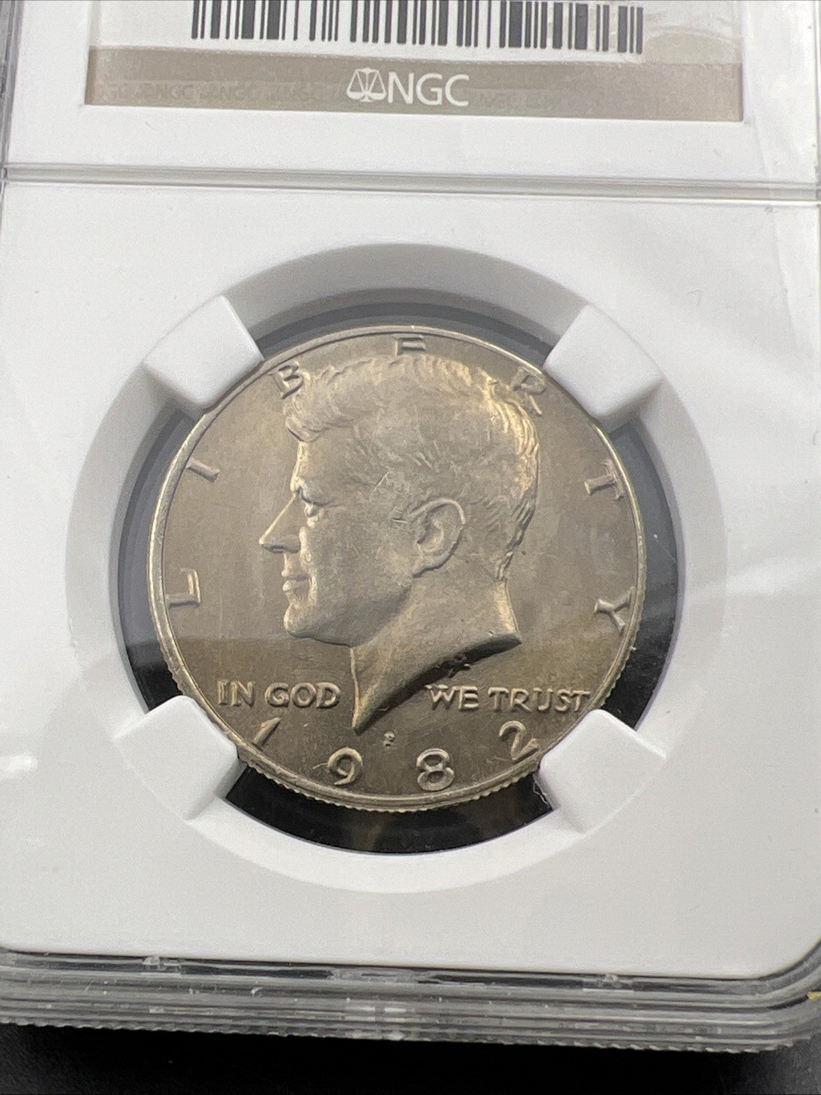 1982 P 50c Kennedy Copper Nickel Half Dollar Coin Ms64 NO FG Variety NGC