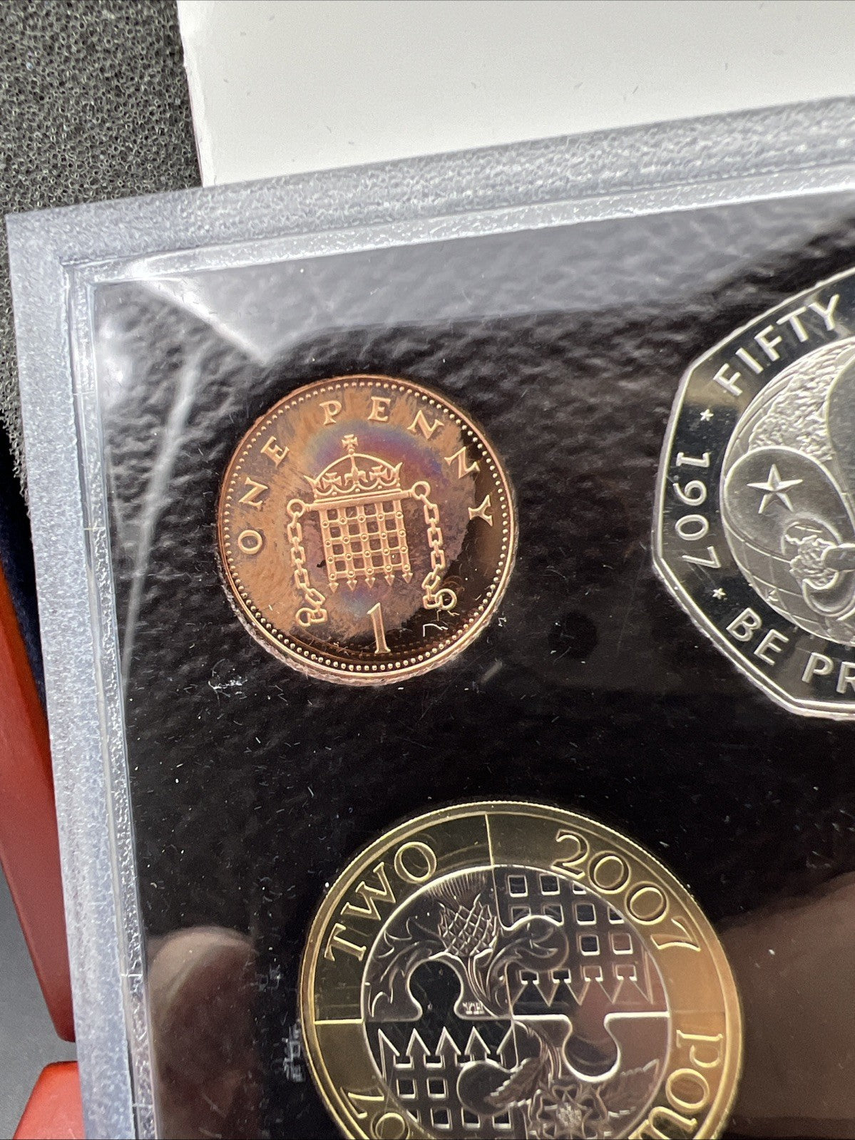 2007 British Royal Mint Executive Proof Set United Kingdom - Used Box & COA