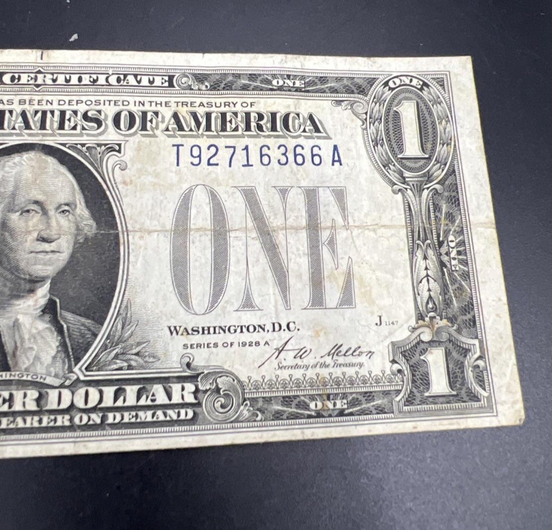 1928 A $1 One Dollar Silver Certificate Funny back Note Fine Circ #366
