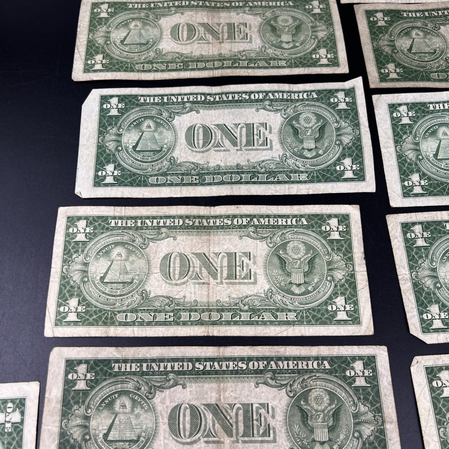 Lot of 19 $1 One Dollar 1935 Blue Seal Silver Certificate Notes VG Circ #857