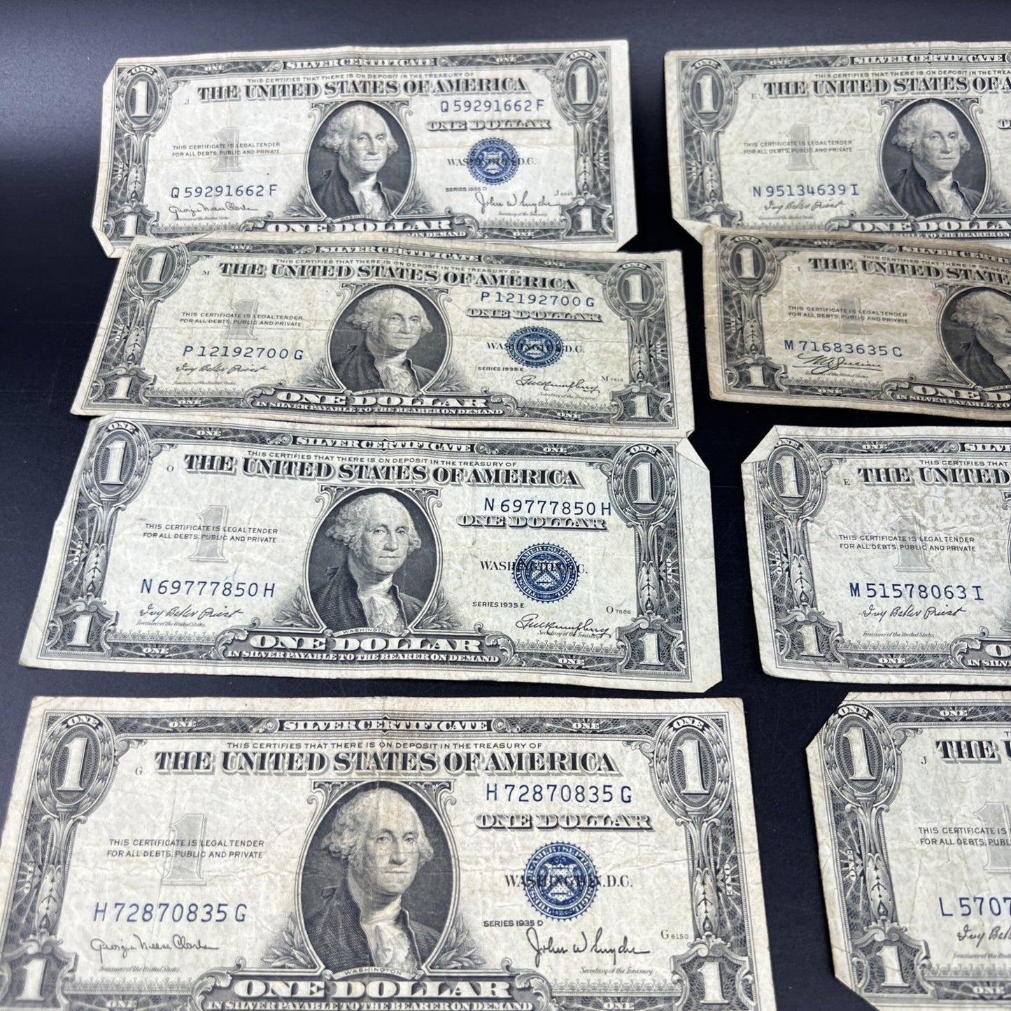 Lot of 19 $1 One Dollar 1935 Blue Seal Silver Certificate Notes VG Circ #857