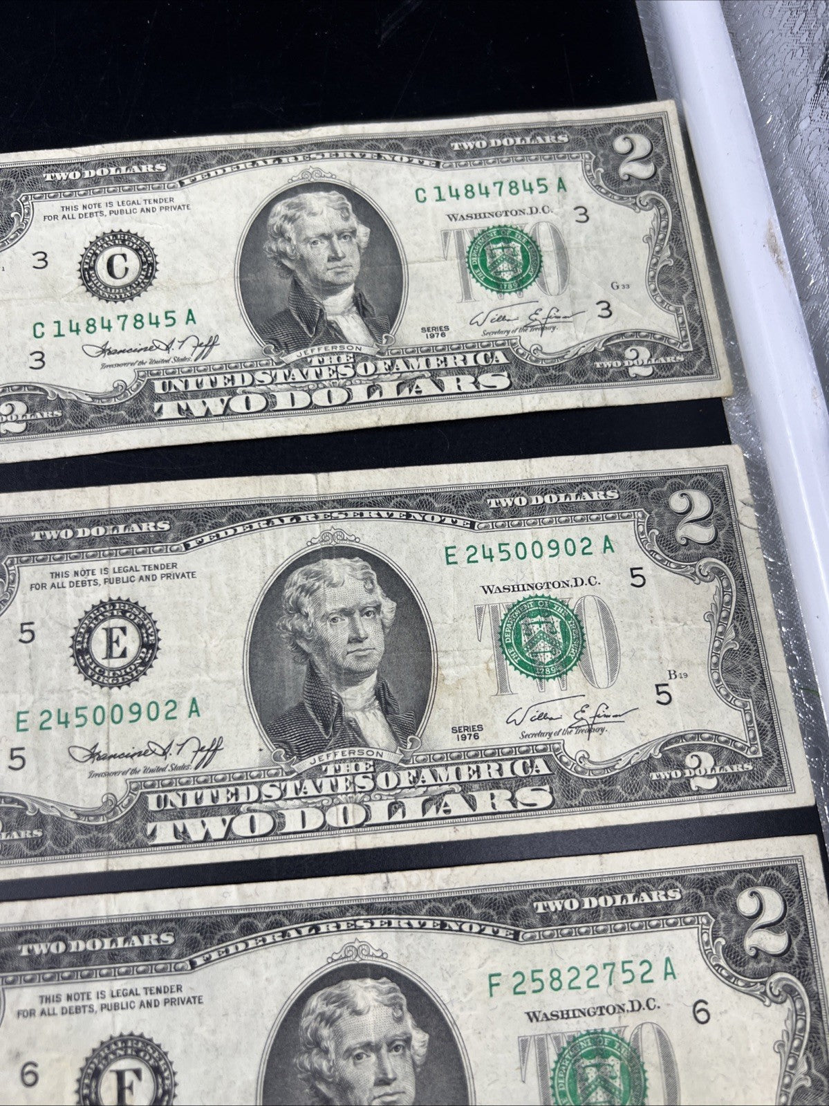 Lot of 10 1976 $2 FRN Federal Reserve Dollars Bicentennial Note Circulated #542