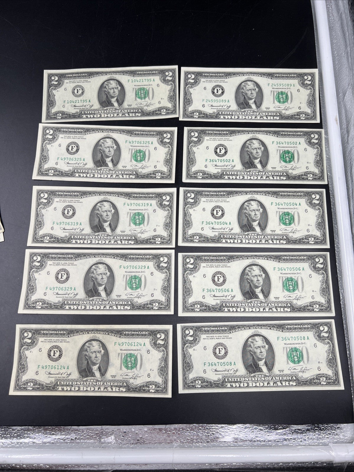 Lot of 10 1976 $2 FRN Federal Reserve Dollars Bicentennial Note XF / AU #124