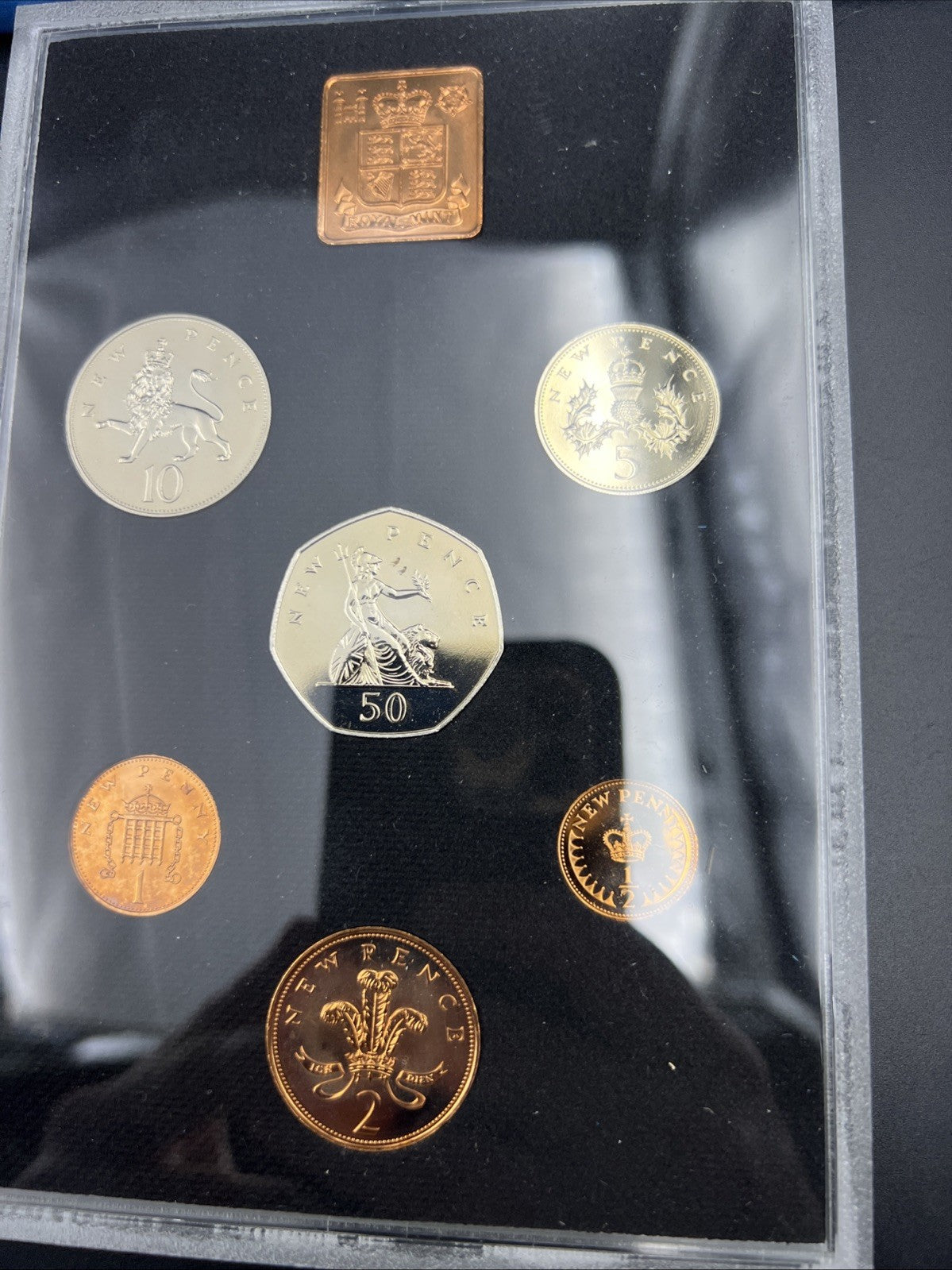 Coinage Of Great Britain And Northern Ireland 1977 Coin Proof Set SKU#C