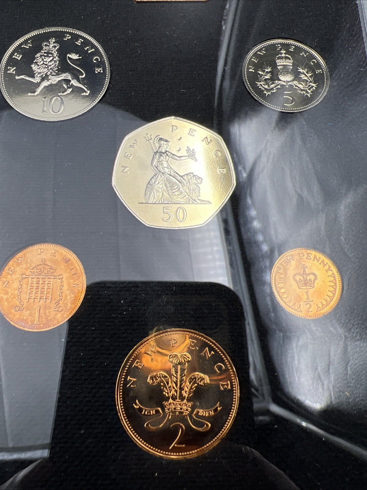 Coinage Of Great Britain And Northern Ireland 1977 Coin Proof Set SKU#C