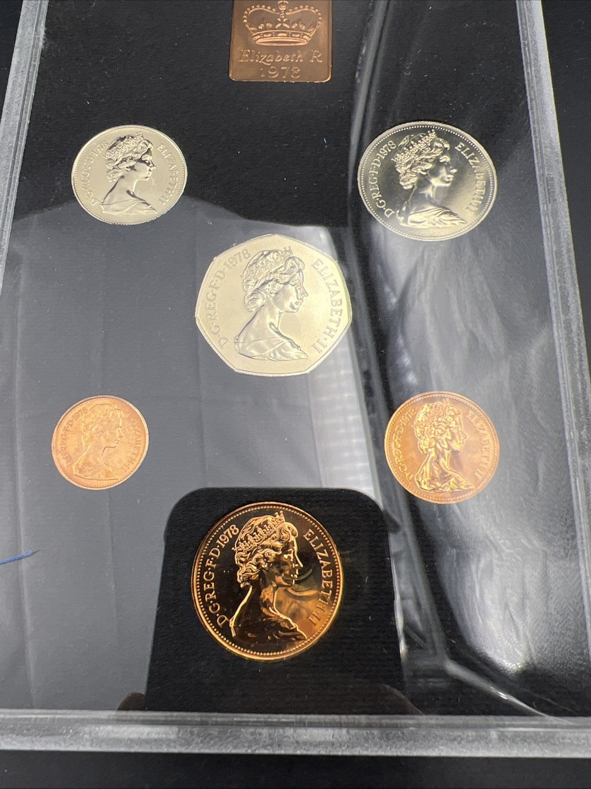 Coinage Of Great Britain And Northern Ireland 1977 Coin Proof Set SKU#C