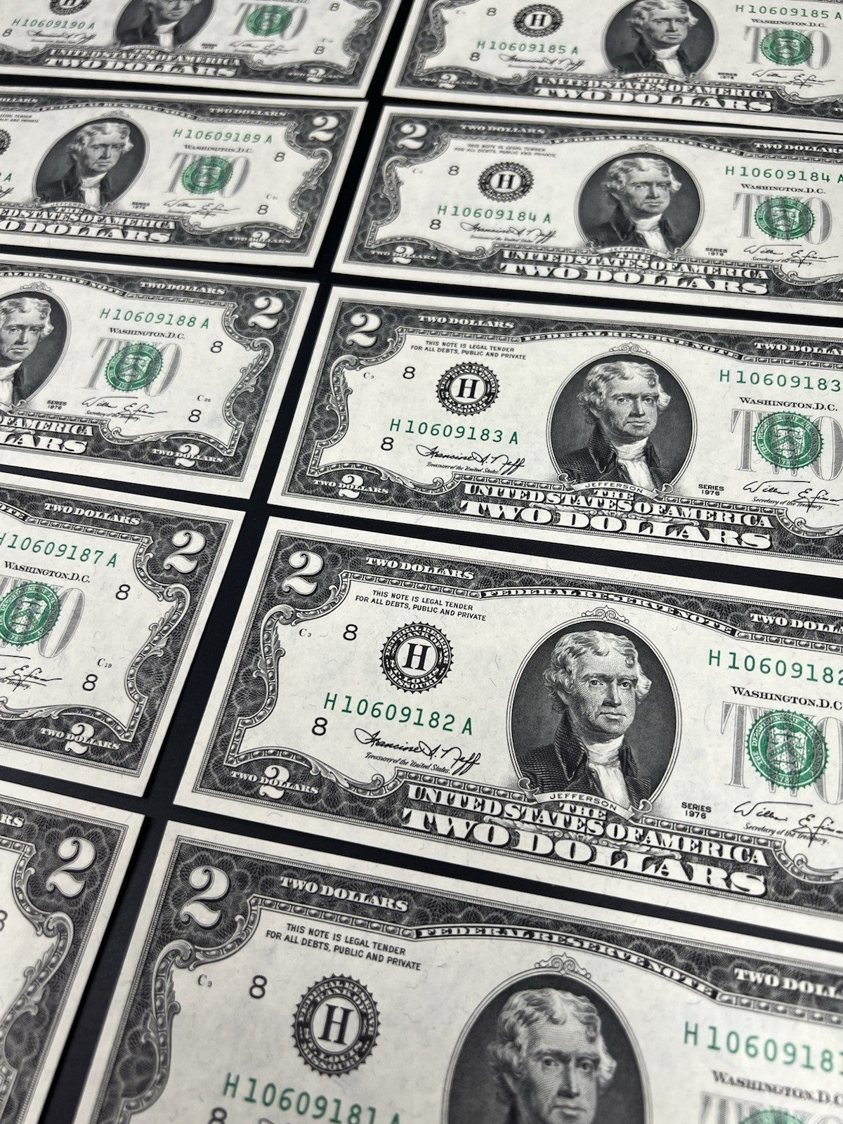 10 Consecutive 1976 $2 FRN Federal Reserve Notes District H CH UNC #86