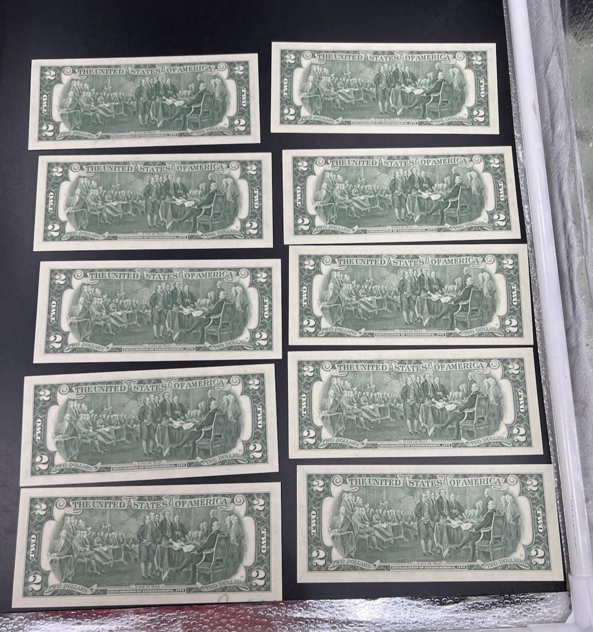 10 Consecutive 1976 $2 FRN Federal Reserve Notes District H CH UNC #86