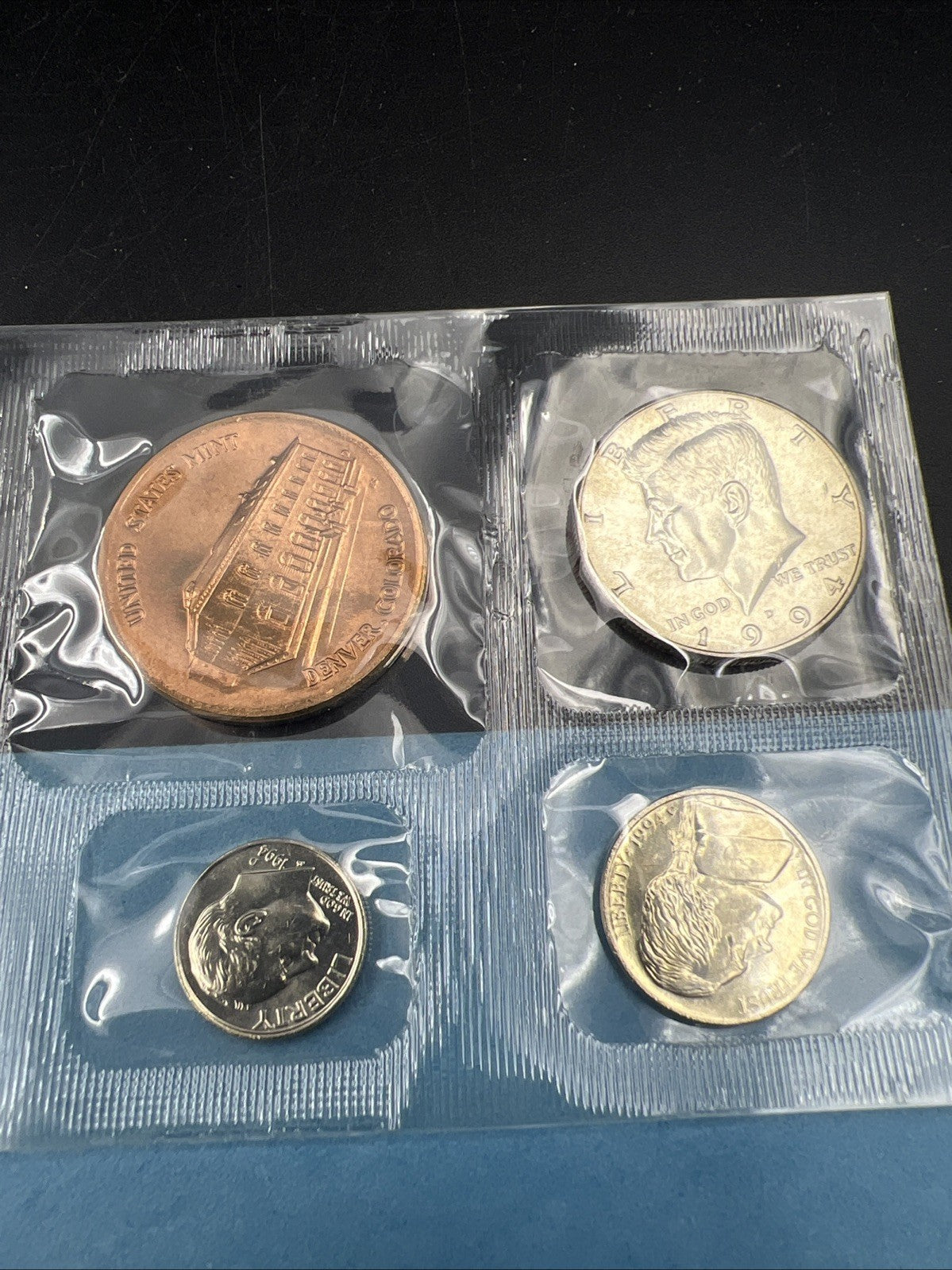 1994 D Denver Mint Souvenir Set Uncirculated Coins and Medal With Envelope