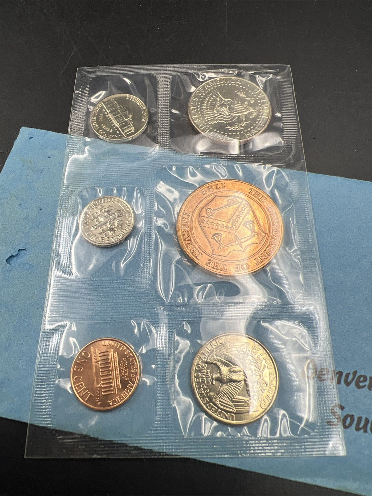 1994 D Denver Mint Souvenir Set Uncirculated Coins and Medal With Envelope