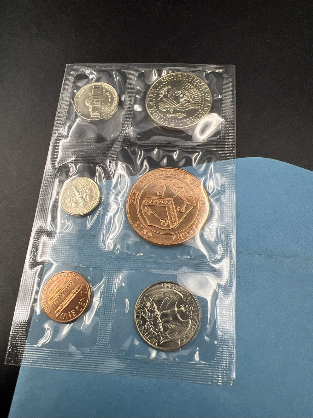 1993 D Denver Mint Souvenir Set Uncirculated Coins and Medal With Envelope