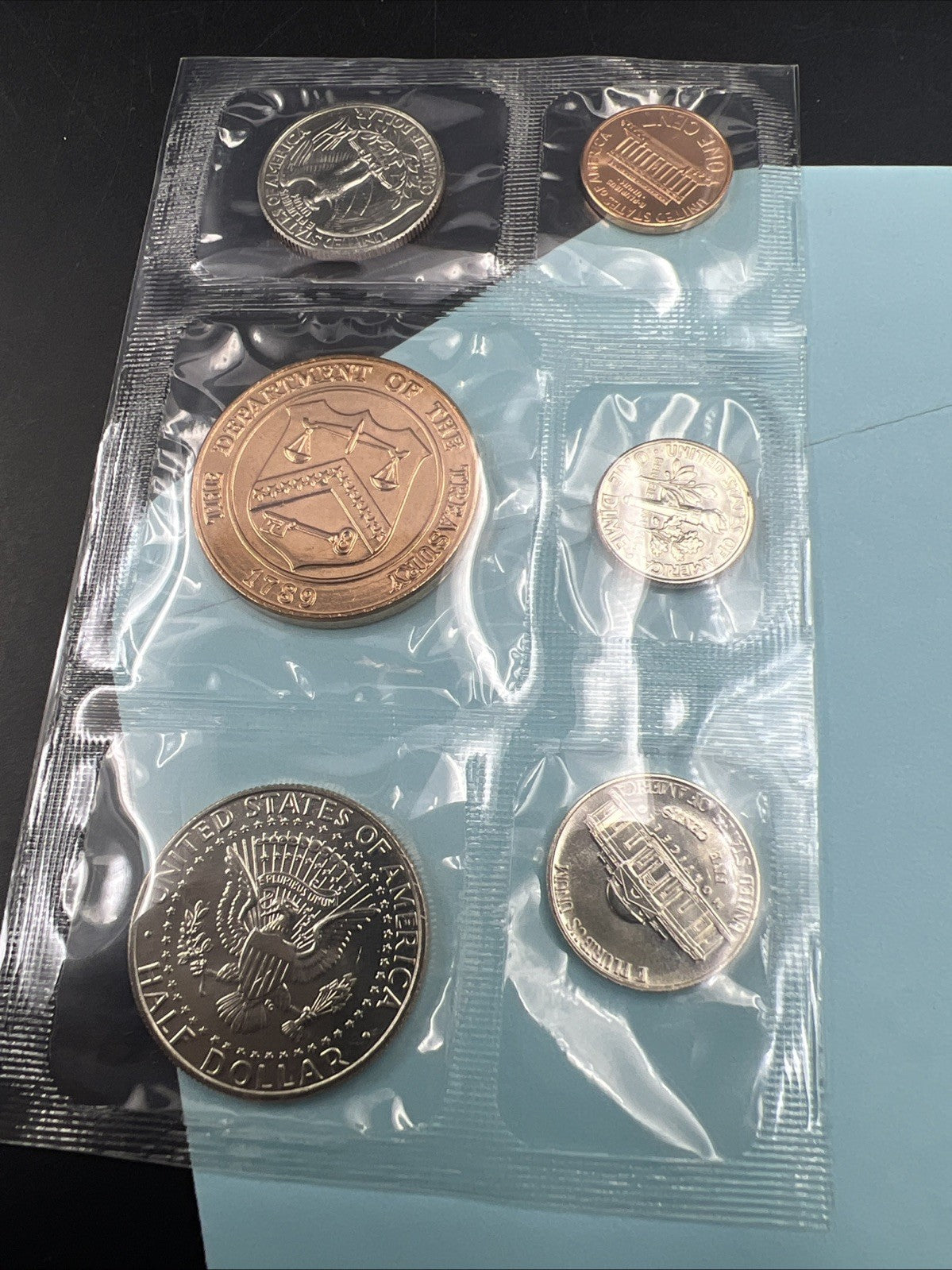 1997 D Denver Mint Souvenir Set Uncirculated Coins and Medal With Envelope
