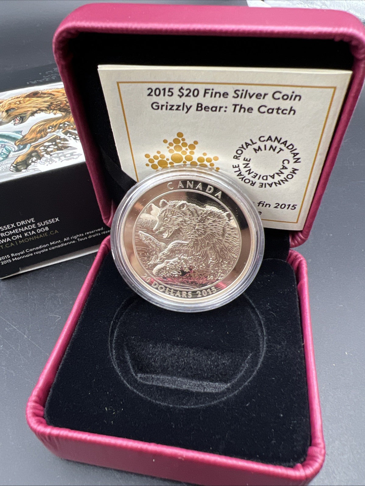 2015 Canada $20 1 oz Silver Proof Grizzly The Catch Coin w/ Box COA SKU#AB