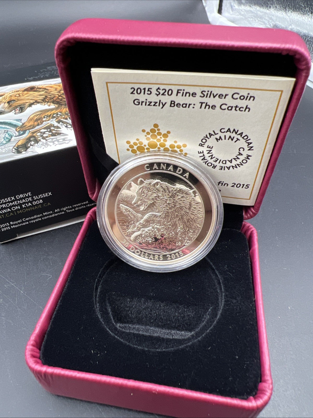 2015 Canada $20 1 oz Silver Proof Grizzly The Catch Coin w/ Box COA SKU#AB