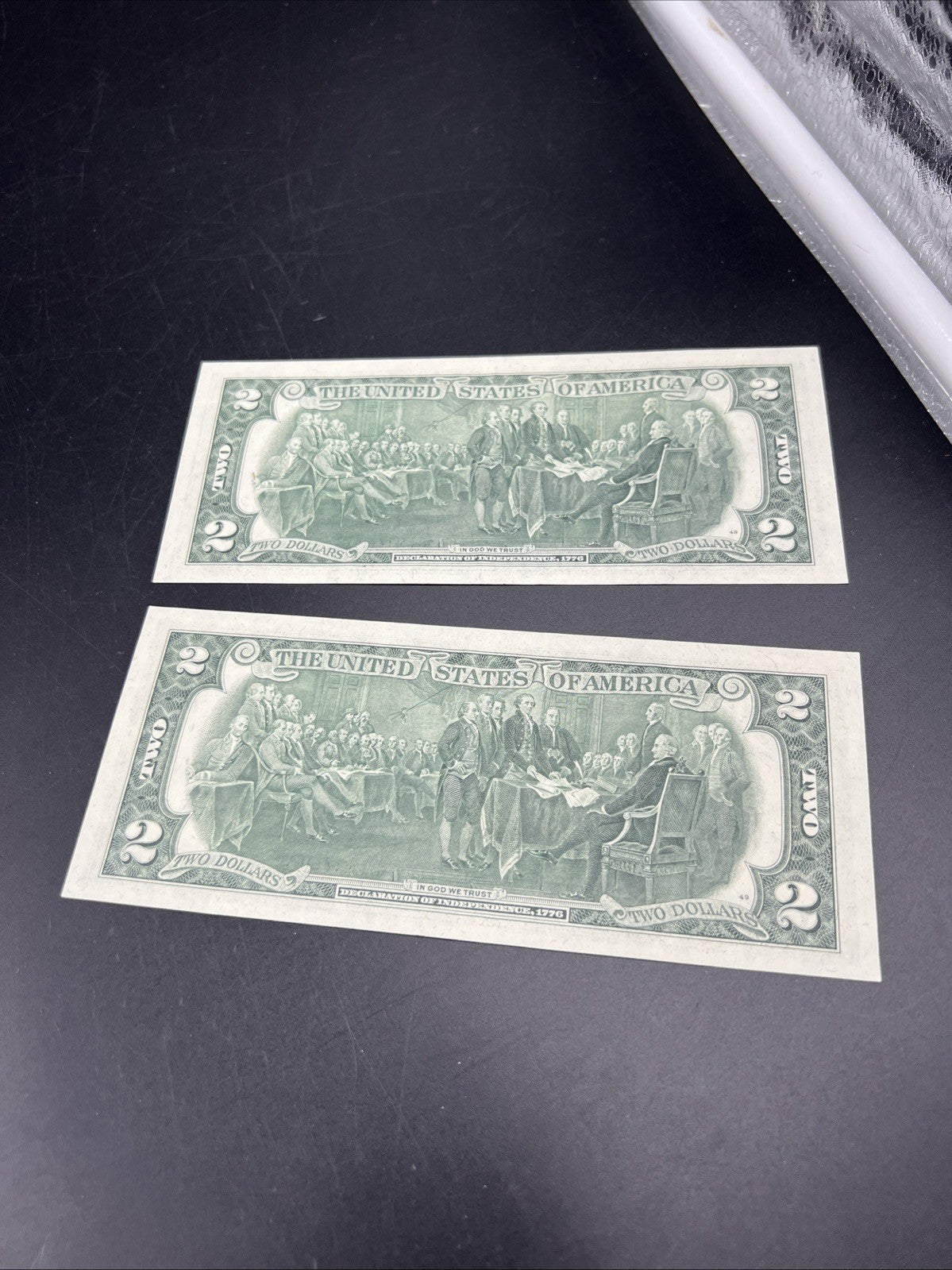 2 Consecutive 1976 $2 FRN Bicentennial Federal Reserve Notes CH VF / XF Circ #91