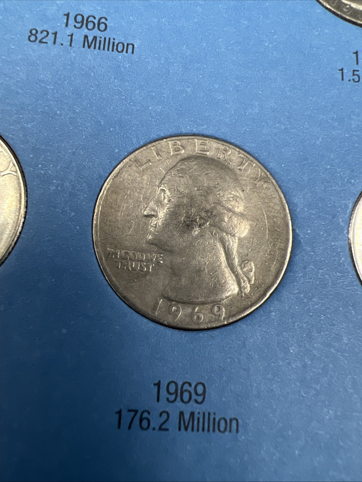 41 Coin 1966 - 1987 Washington Copper Nickel Quarter Set in Folder