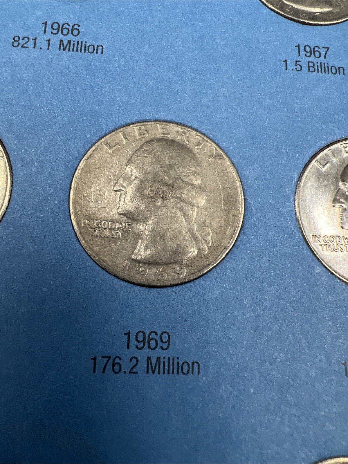 41 Coin 1966 - 1987 Washington Copper Nickel Quarter Set in Folder