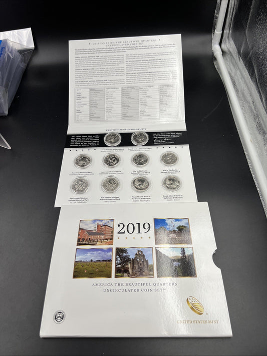 2019 P & D US Mint America the Beautiful Uncirculated 10 Coin ATB Quarter Set