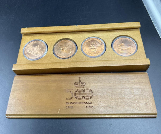 Columbus Discovery Of America 500th Anniversary Medals set Wooden Display Box #B