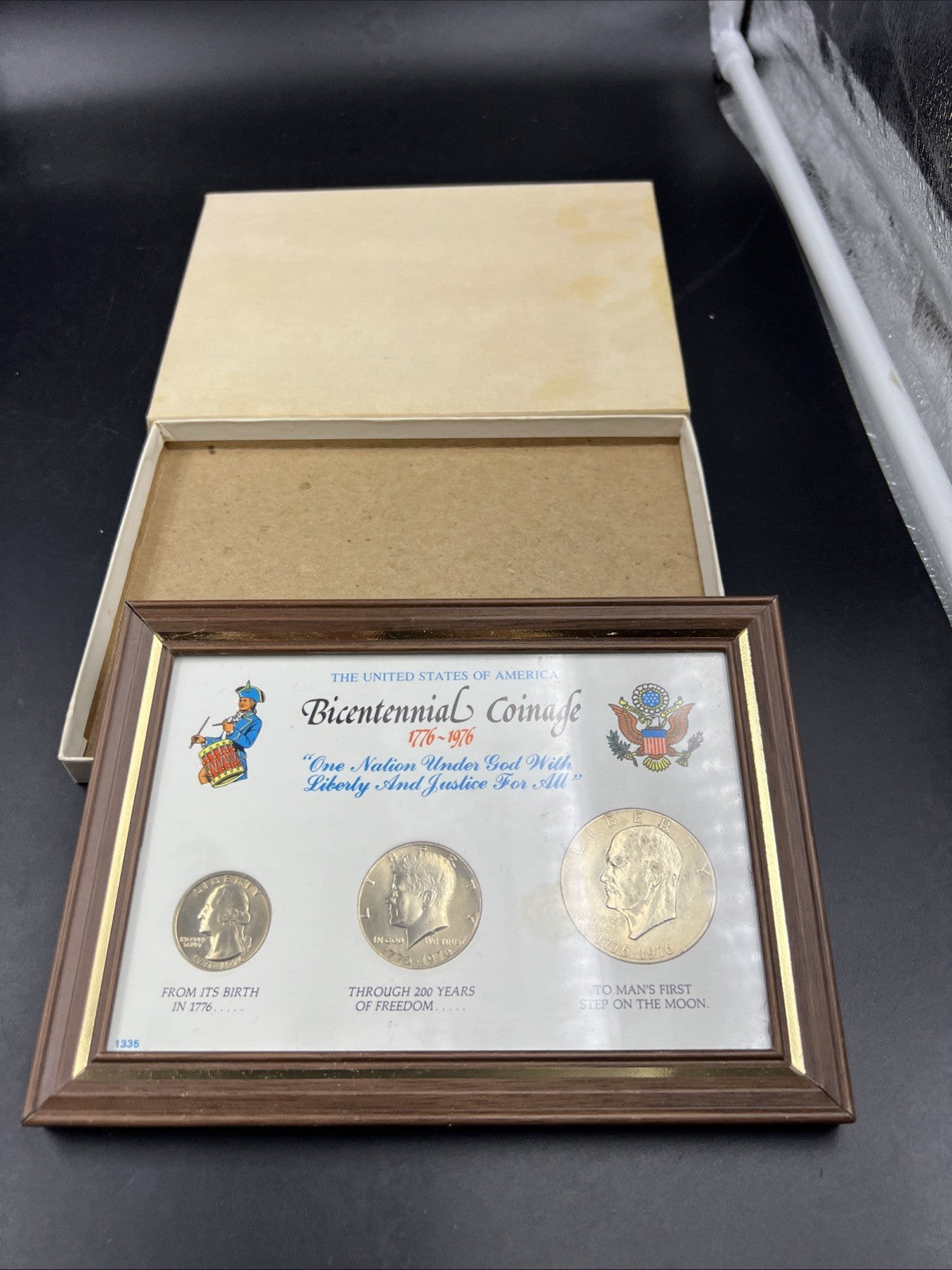 3 Coin 1976 25c 50c $1 Bicentennial Coinage Set in Display Frame