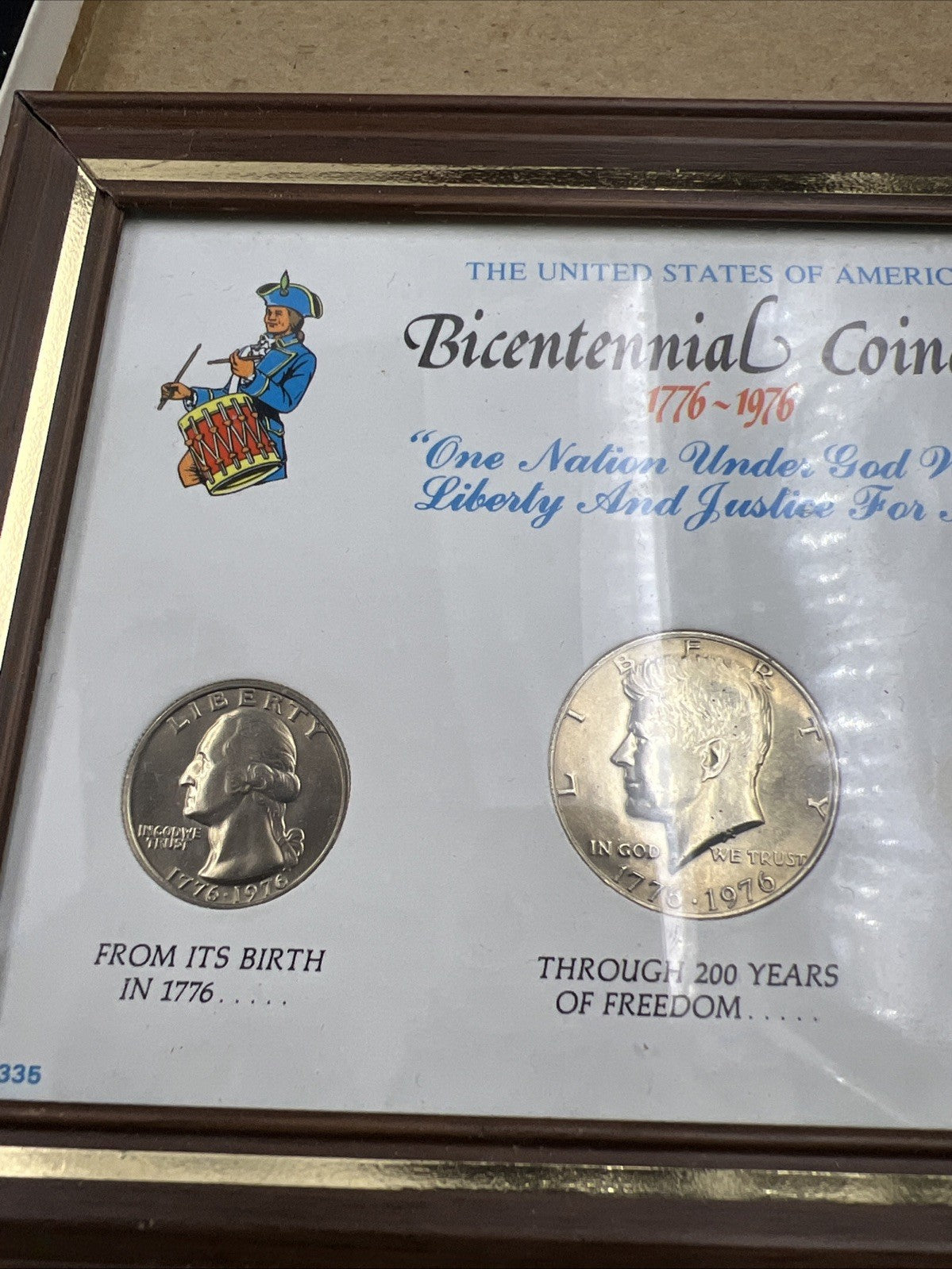 3 Coin 1976 25c 50c $1 Bicentennial Coinage Set in Display Frame