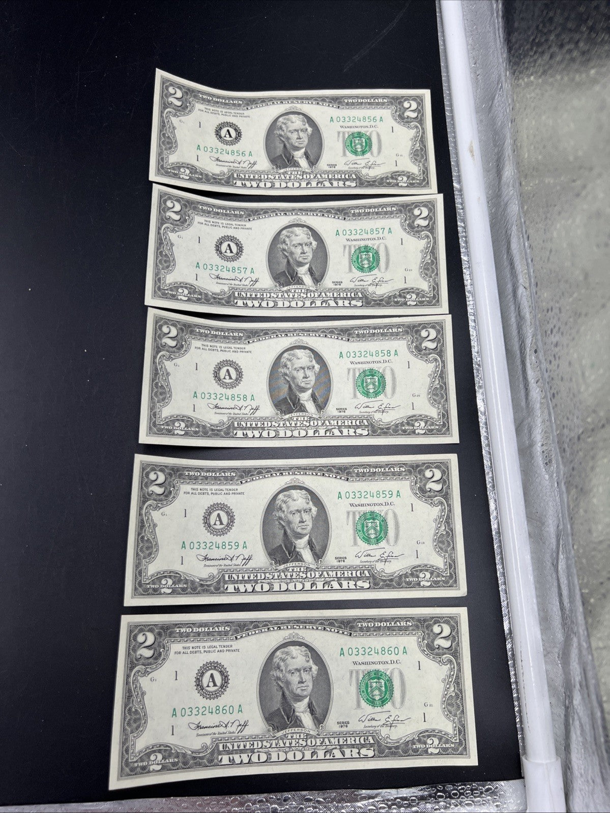 5 Consecutive 1976 $2 Two Dollar FRN Federal Reserve Notes District A UNC #860