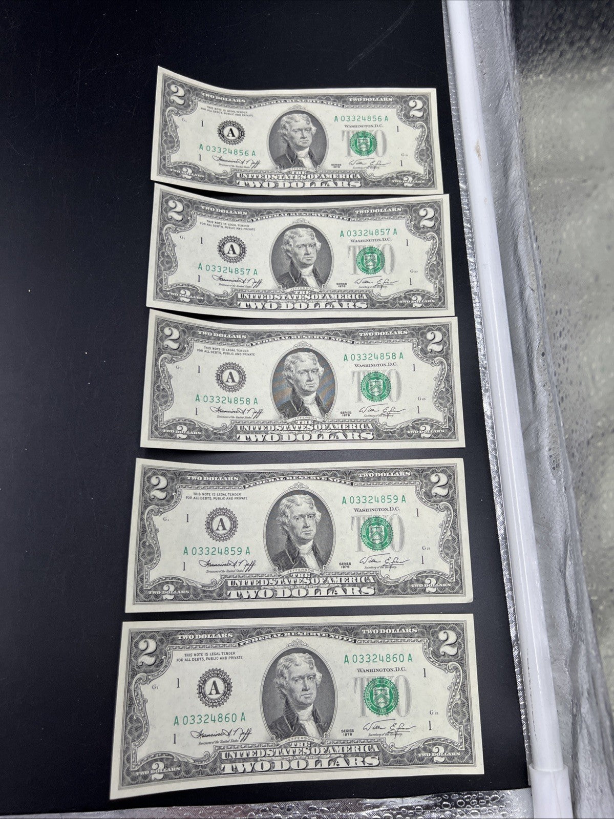 5 Consecutive 1976 $2 Two Dollar FRN Federal Reserve Notes District A UNC #860
