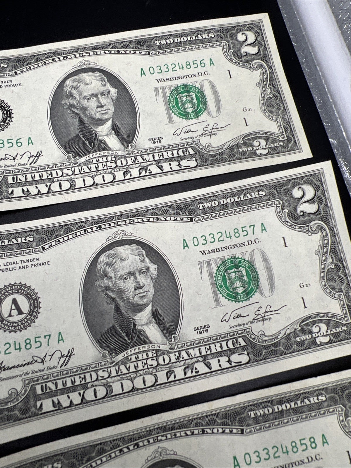 5 Consecutive 1976 $2 Two Dollar FRN Federal Reserve Notes District A UNC #860