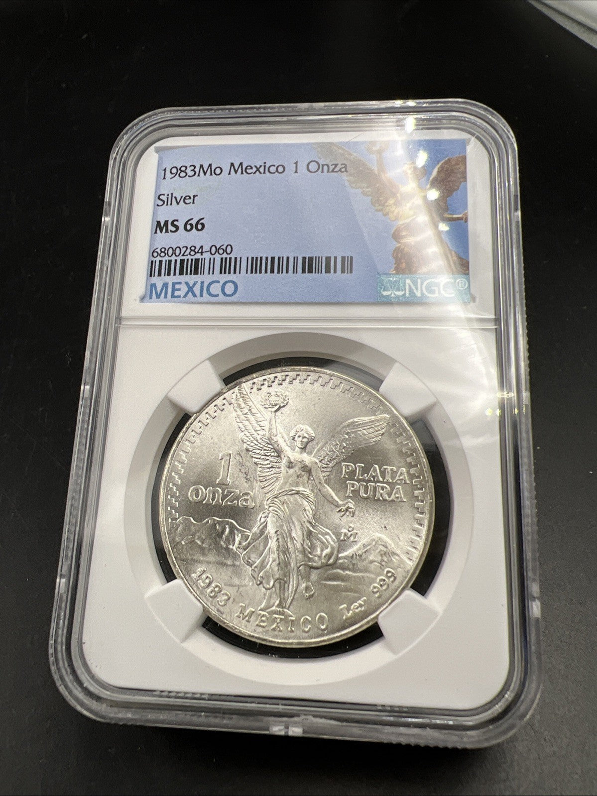 1983 Mo Mexico 1 Oz Silver Libertad Coin Gem BU Certified NGC MS66 Statue Holder