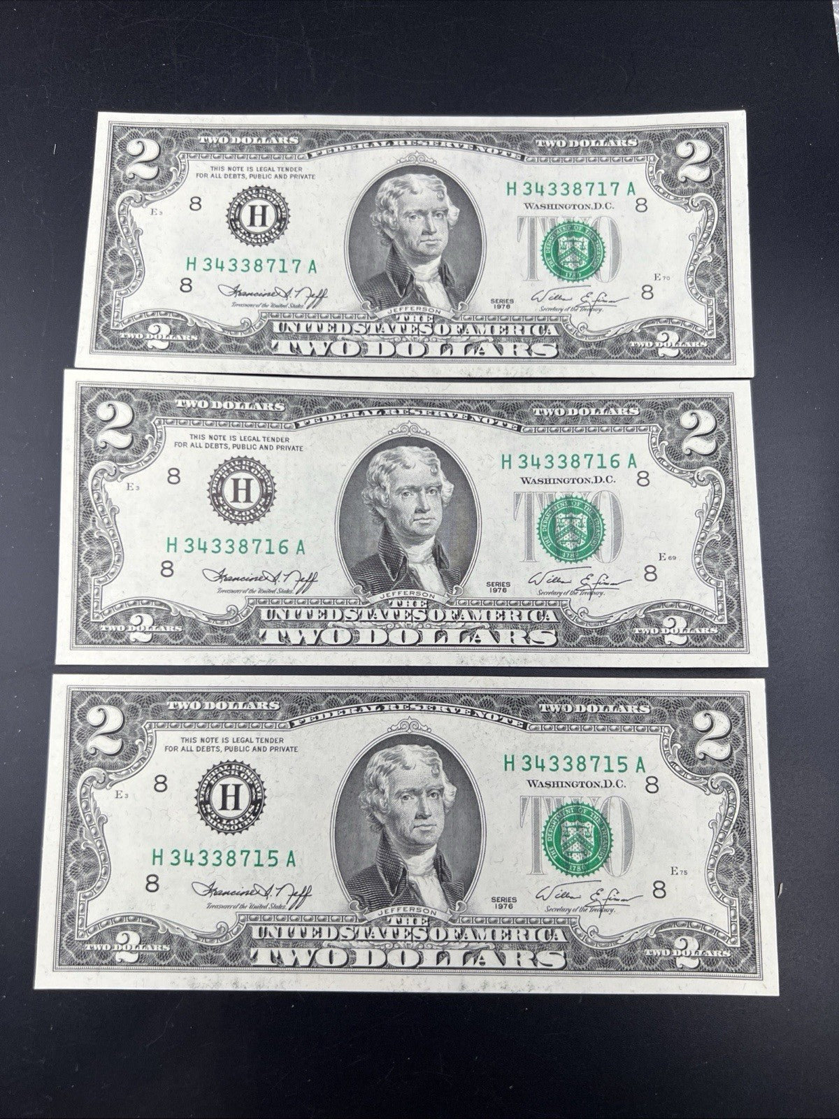 3 Consecutive 1976 $2 FRN Federal Reserve Notes District H CH UNC #15