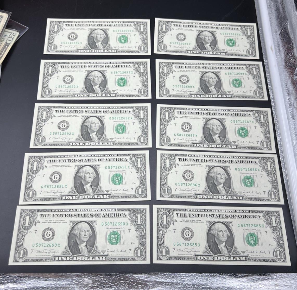 10 Consecutive 1988 A $1 FRN Same Block Federal Reserve Notes CH UNC SKU#85