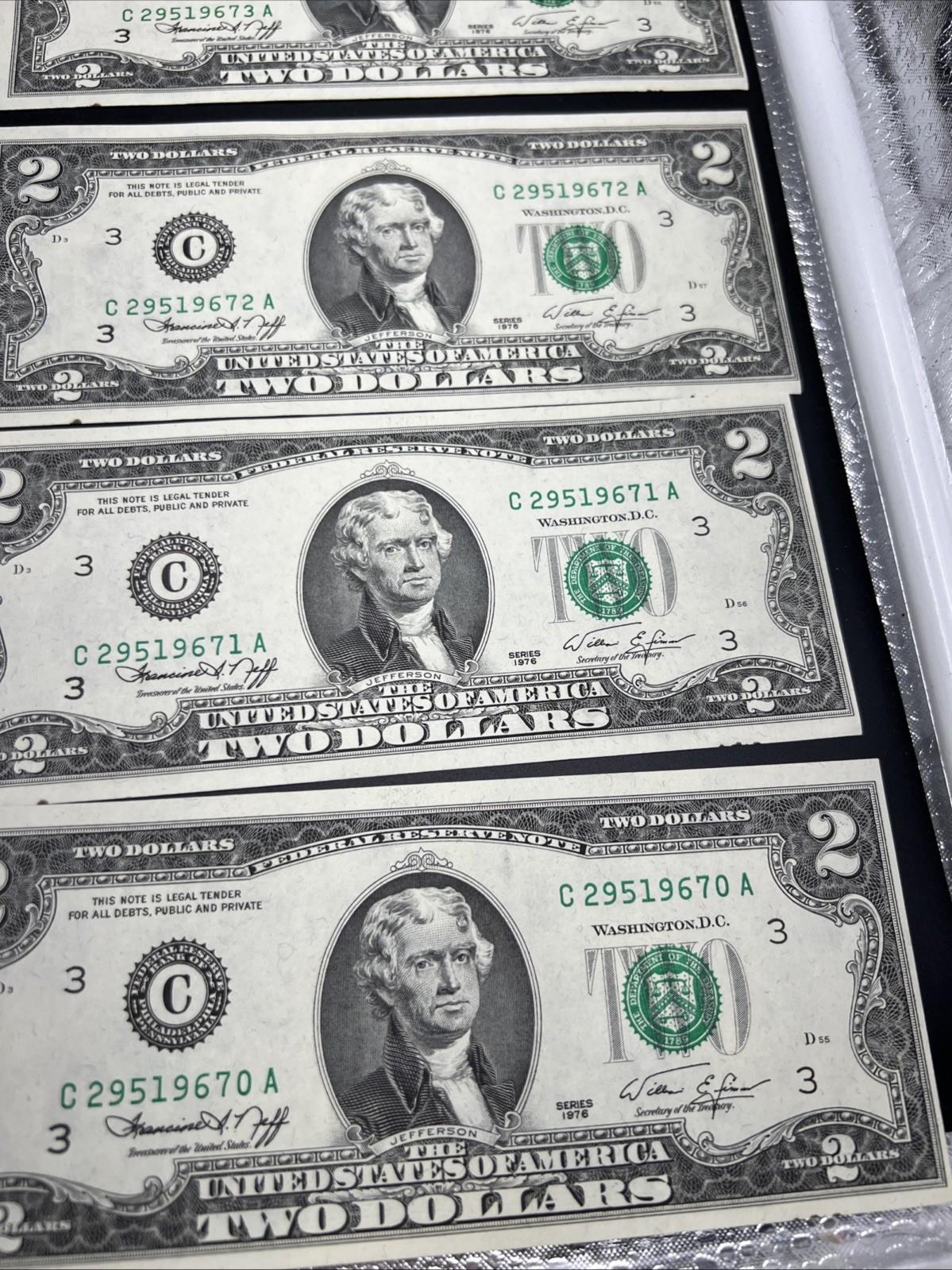 15 Consecutive UNC 1976 Two Dollar FRN Bicentennial Notes Philadelphia District